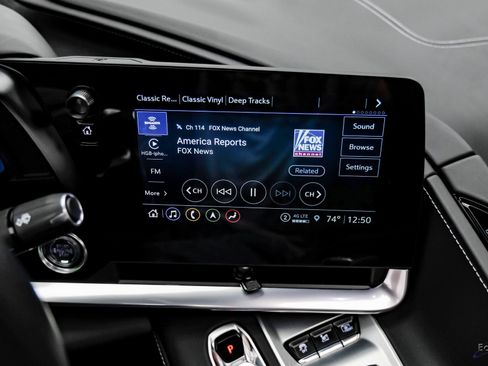 Used 2023 Chevrolet Corvette Stingray Premium Cpe w/ Z51 Performance Package image 78