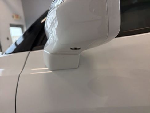 Used 2020 Chevrolet Blazer LT w/ Sound & Technology Package image 11