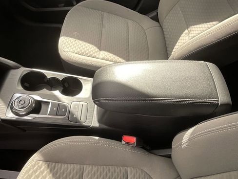 Certified 2022 Ford Escape SE w/ Cold Weather Package AWD/4WD image 22