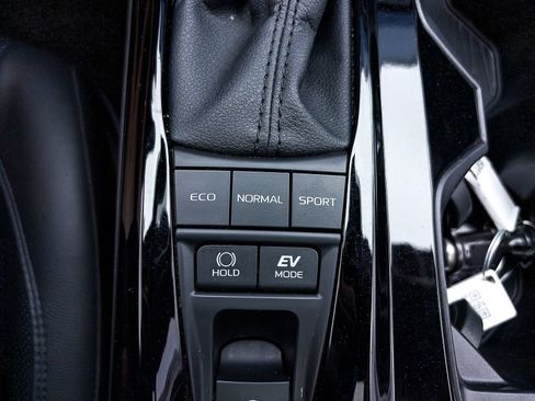 Used 2025 Toyota Camry XSE w/ Premium Package FWD image 12