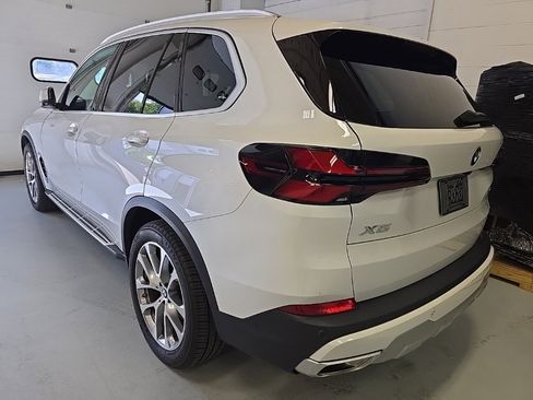 Used 2025 BMW X5 xDrive40i image 7