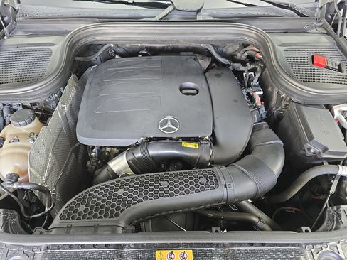 Certified 2022 Mercedes-Benz GLE 350 w/ AMG Line Exterior image 31