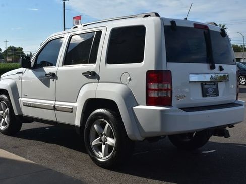 Used 2012 Jeep Liberty Sport AWD/4WD image 14