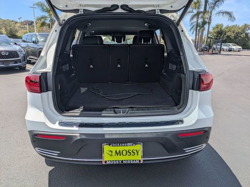 Used 2024 Mercedes-Benz EQB 250+ image 20