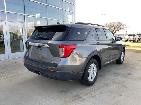 Used 2021 Ford Explorer XLT w/ Class III Trailer Tow Package image 5