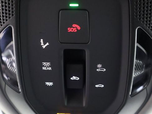 Used 2025 Audi Q5 Premium Plus w/ Premium Plus image 8