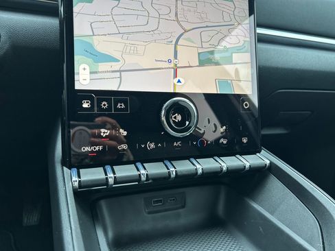 New 2026 GMC Terrain Elevation w/ Technology Package II AWD/4WD image 27