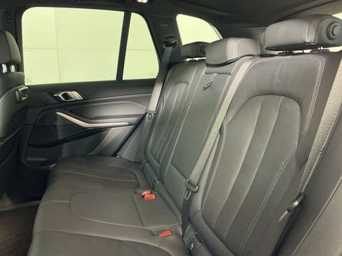 Certified 2022 BMW X5 sDrive40i w/ M Sport Package RWD image 26