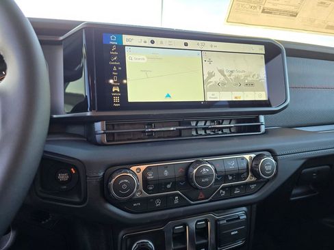 New 2026 Jeep Wrangler Rubicon image 17