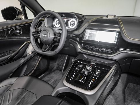 New 2026 Aston Martin DBX S image 23