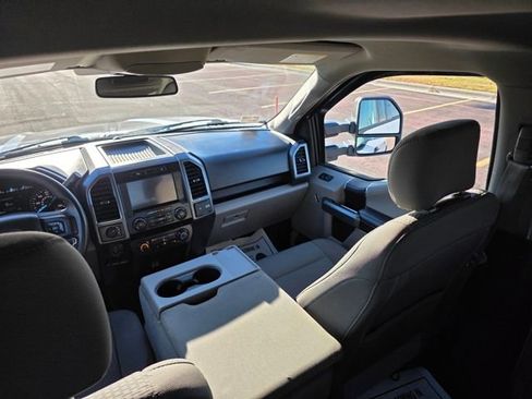 Used 2019 Ford F150 XLT w/ Trailer Tow Package image 21