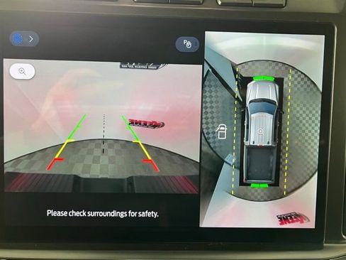 Used 2024 Ford F350 Platinum w/ FX4 Off-Road Package image 12