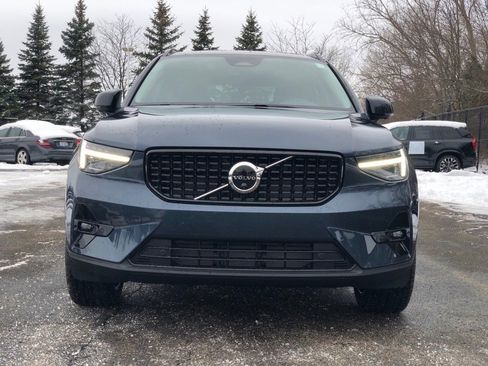 New 2026 Volvo XC40 B5 Ultra w/ Protection Package Premier image 2