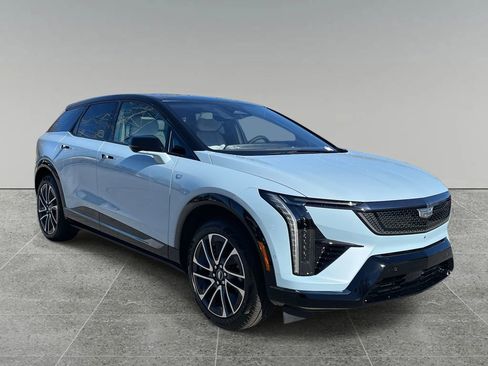 New 2026 Cadillac Optiq Sport 1 image 7