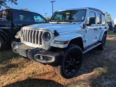 Used 2022 Jeep Wrangler Unlimited Sahara w/ Cold Weather Group