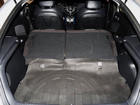 Used 2013 Hyundai Veloster Turbo image 15