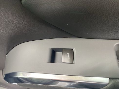 New 2026 Chevrolet Traverse LT w/ Midnight/Sport Edition image 20