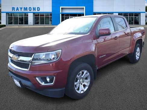 Used 2018 Chevrolet Colorado LT w/ LT Convenience Package image 6