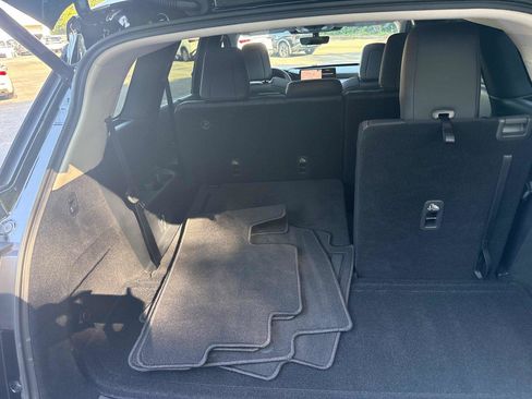 Used 2025 INFINITI QX60 Luxe w/ Cargo Package FWD image 31
