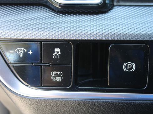 Used 2023 Kia Sportage LX image 24