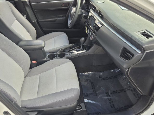Used 2016 Toyota Corolla L FWD image 17