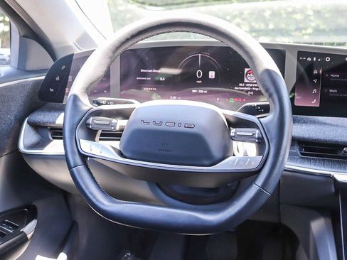 Used 2025 Lucid Air Pure RWD image 16