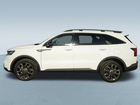 Used 2023 Kia Sorento X-Line EX image 4