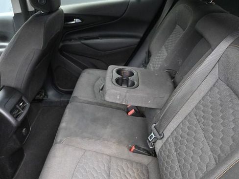 Used 2018 Chevrolet Equinox LT FWD image 29