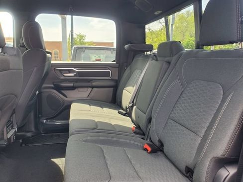 New 2026 RAM 1500 4x4 Crew Cab image 15