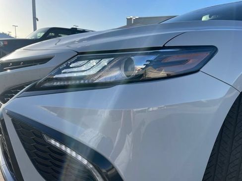 Used 2022 Toyota Camry XSE FWD image 30