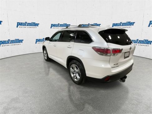 Used 2016 Toyota Highlander Limited image 8
