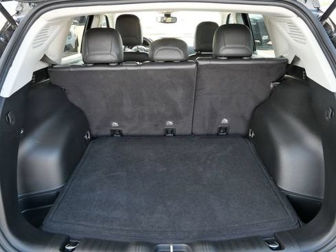 Used 2019 Jeep Compass Trailhawk w/ Popular Equipment Group AWD/4WD image 6