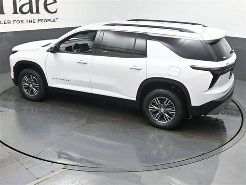 New 2026 Chevrolet Traverse LT w/ LPO, Floor Liner Package image 21