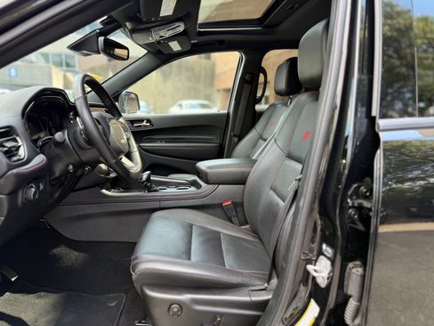 Used 2025 Dodge Durango GT AWD/4WD image 13