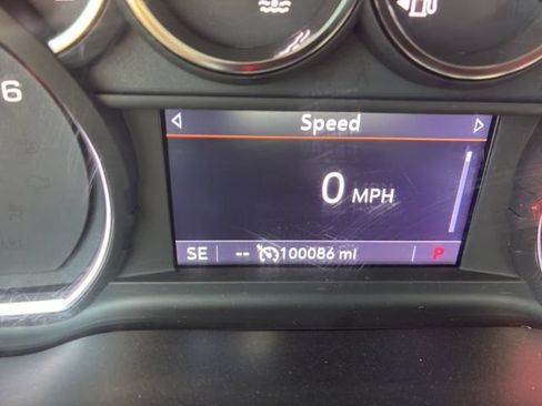 Used 2019 Chevrolet Silverado 1500 LT w/ All-Star Edition RWD image 18