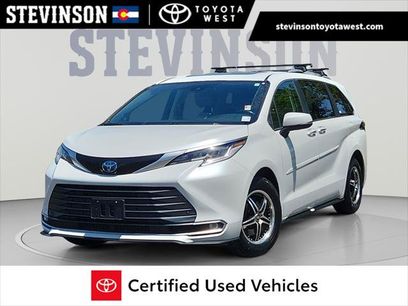 Certified 2023 Toyota Sienna Limited