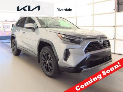 Used 2024 Toyota RAV4 SE w/ Weather Package