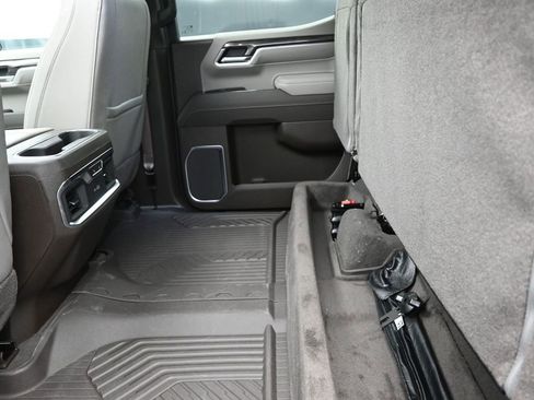 New 2026 Chevrolet Silverado 1500 LTZ w/ LTZ Premium Package image 18