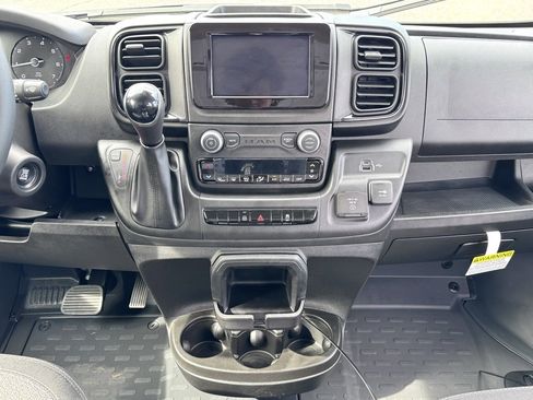 Used 2025 RAM ProMaster 3500 w/ Convenience Group image 15