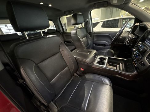 Used 2018 GMC Sierra 1500 SLT image 27