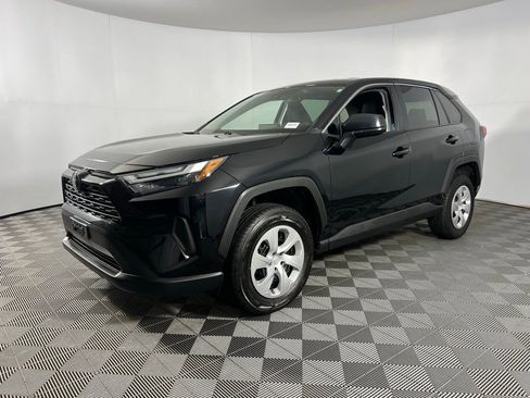 Used 2024 Toyota RAV4 LE image 10