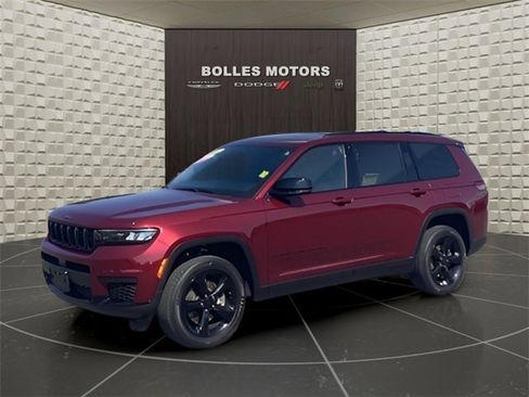 Certified 2022 Jeep Grand Cherokee L Altitude image 4