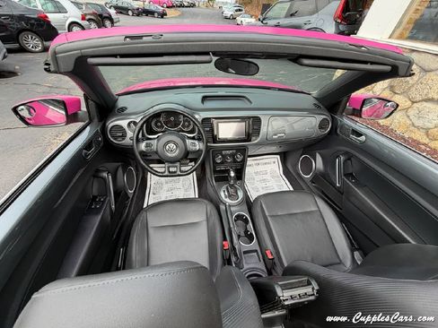 Used 2015 Volkswagen Beetle 1.8T FWD image 29