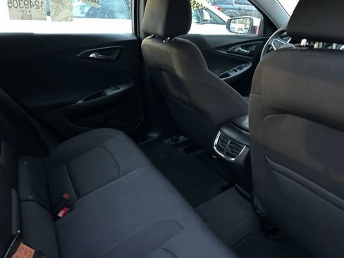 Used 2023 Chevrolet Malibu LT image 11