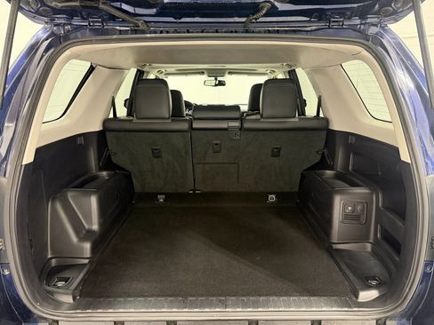 Used 2019 Toyota 4Runner SR5 Premium image 46