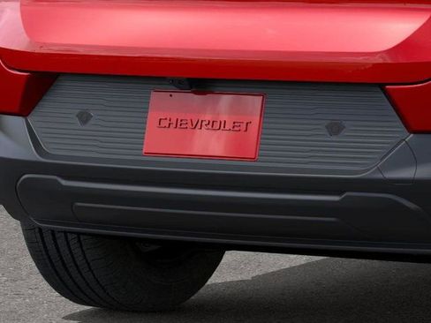 New 2026 Chevrolet Equinox EV LT image 14