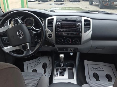 Used 2012 Toyota Tacoma 4x4 Double Cab w/ TRD Sport Pkg image 13