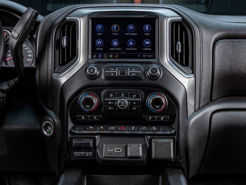 Used 2019 Chevrolet Silverado 1500 LT Trail Boss image 24