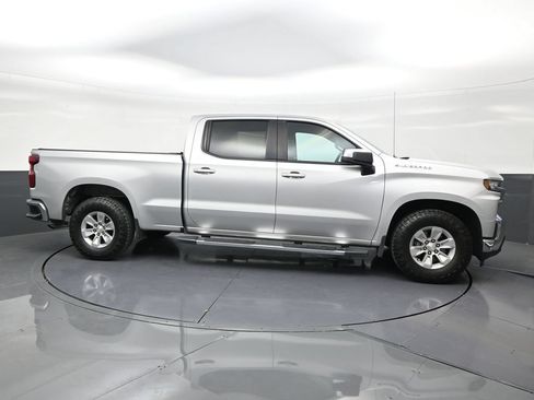 Used 2022 Chevrolet Silverado 1500 LT RWD image 6