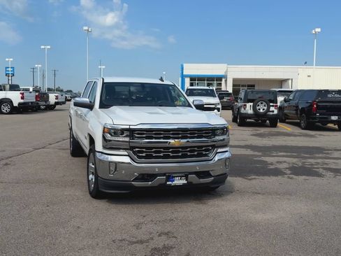 Used 2017 Chevrolet Silverado 1500 LTZ w/ Texas Edition AWD/4WD image 3